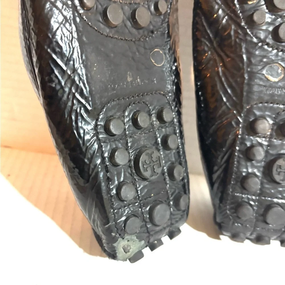 Tory Burch Black Textured Loafers with Gold Accent